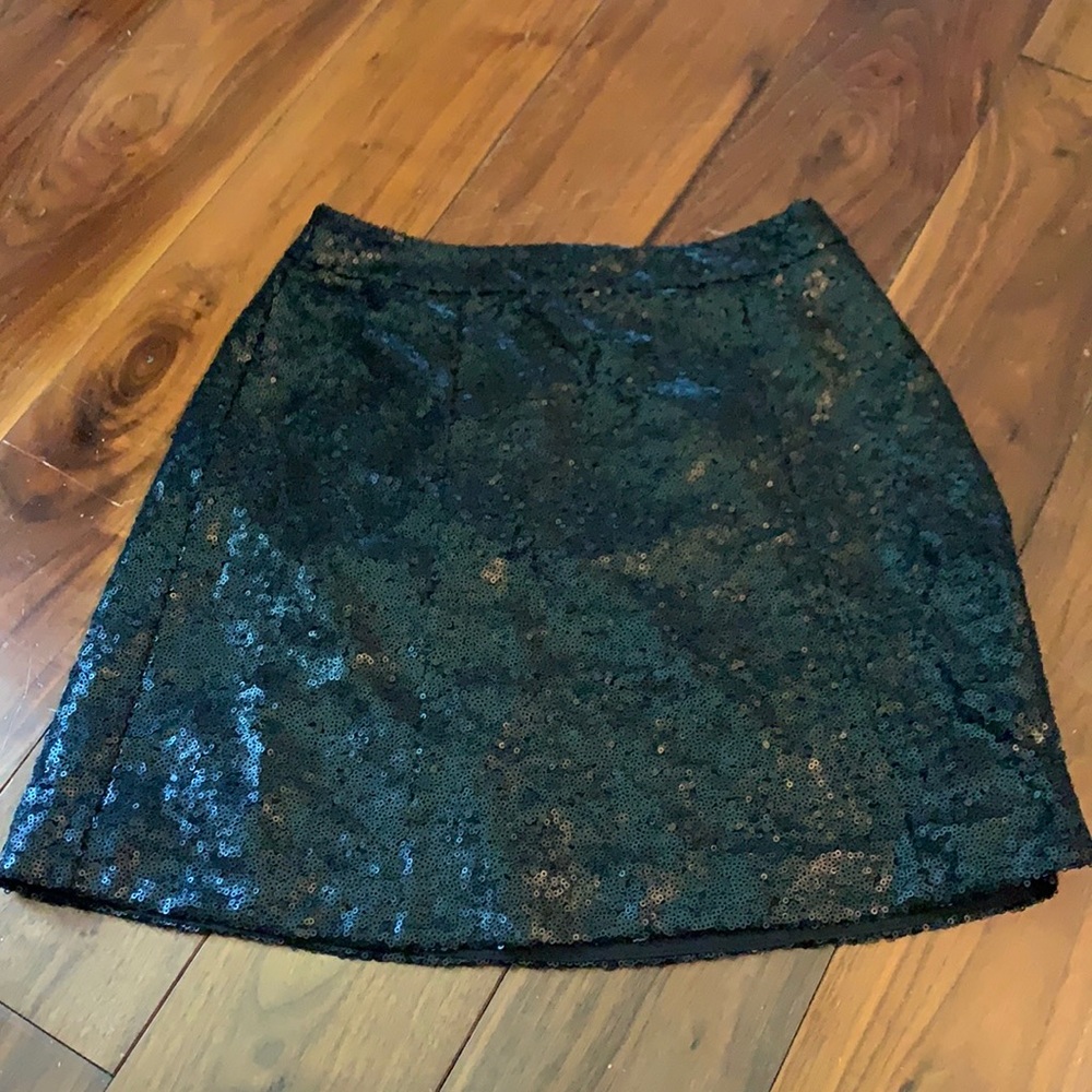 Black sequence mini skirt